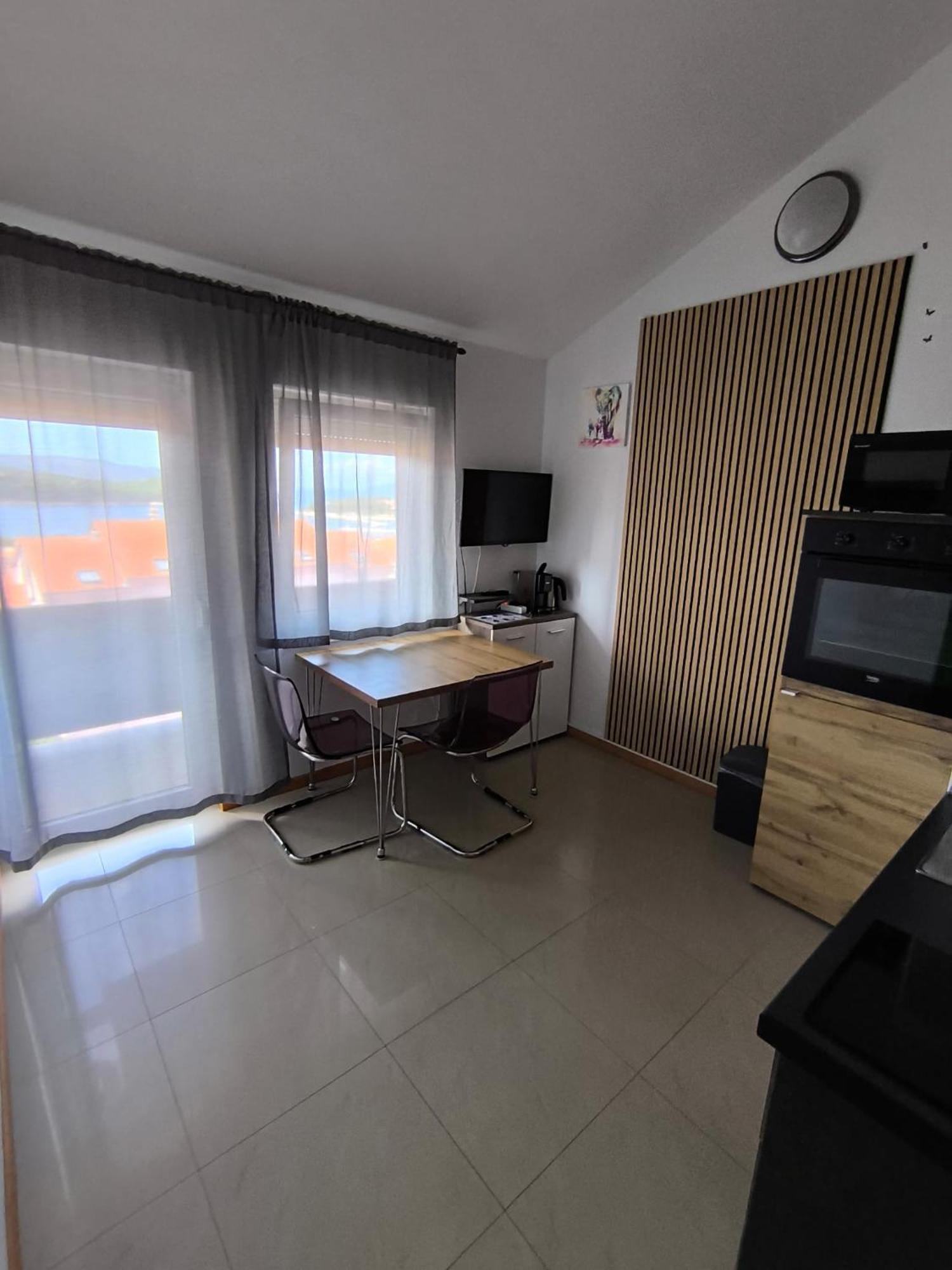 Apartments Pongrac Црес Экстерьер фото