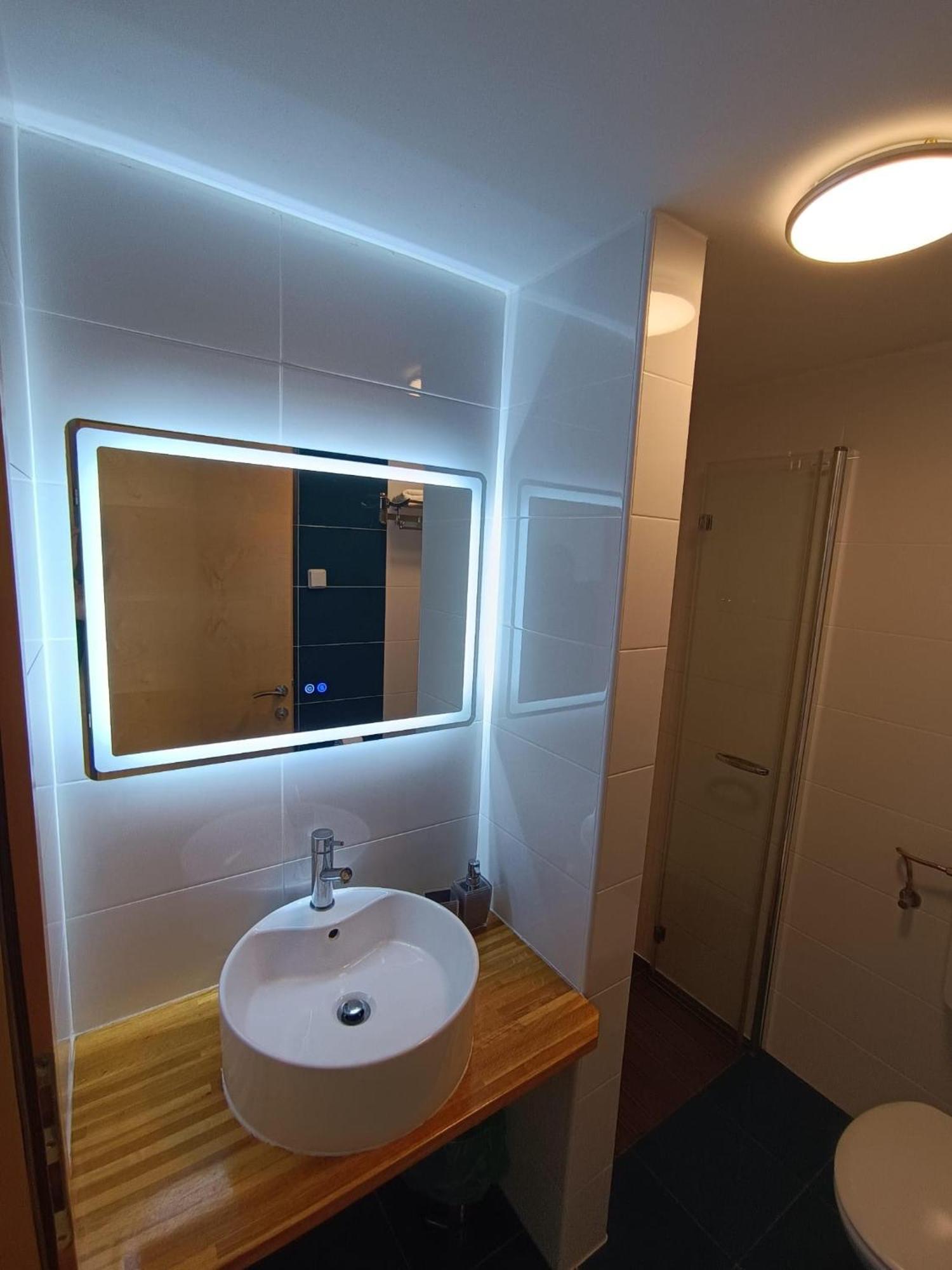 Apartments Pongrac Црес Экстерьер фото