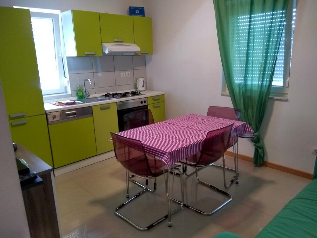Apartments Pongrac Црес Экстерьер фото